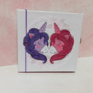 trasera unicornio con firma