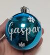 Bolas de colores personalizadas con nombre para árbol de navidad